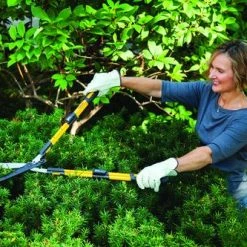 Yardworks® 10" Telescoping Hedge Shears -Outdoor Haven 2650125 scene2