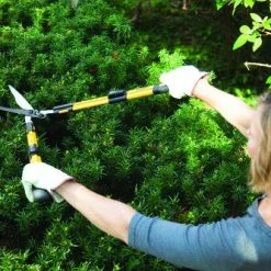 Yardworks® 10" Telescoping Hedge Shears -Outdoor Haven 2650125 scene3