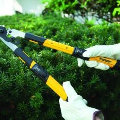 Yardworks® 10" Telescoping Hedge Shears -Outdoor Haven 2650125 scene4